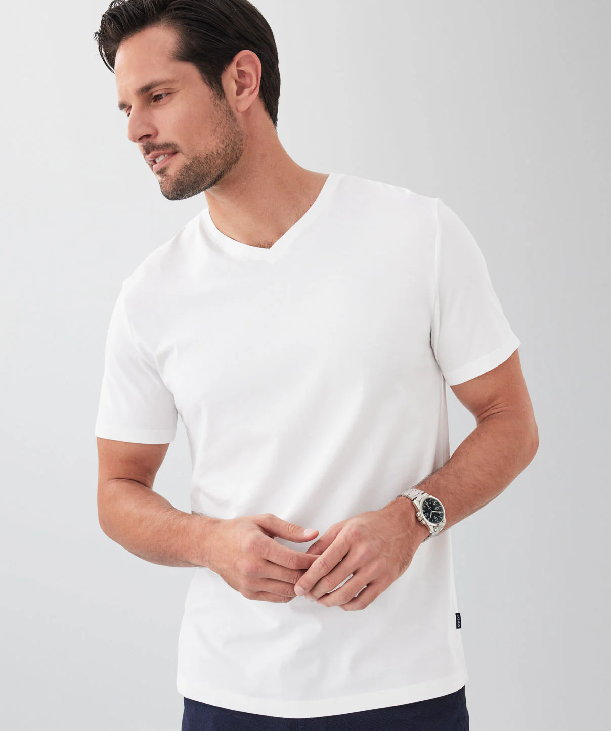 Basic V-Neck T-shirt - White - Image 4